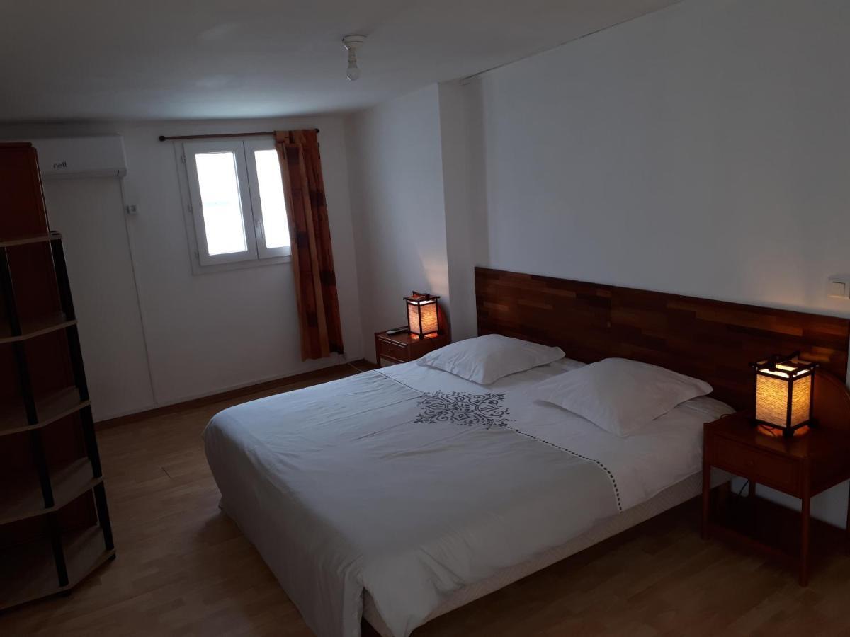 Les Anones Saint-Gilles-les-Bains Exterior foto