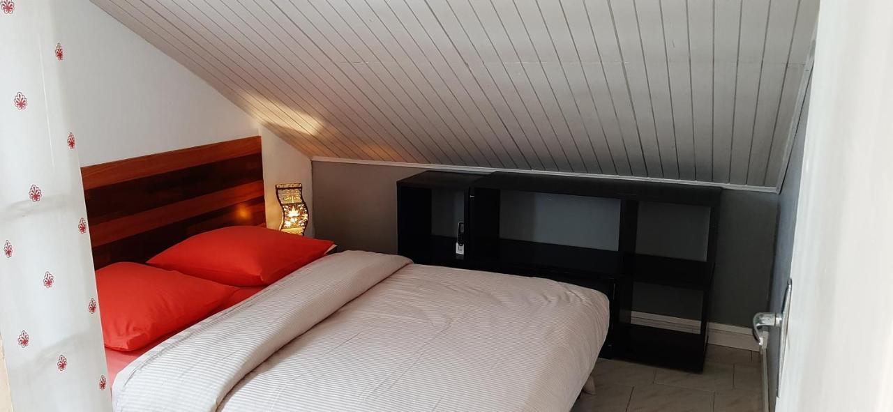 Les Anones Saint-Gilles-les-Bains Exterior foto